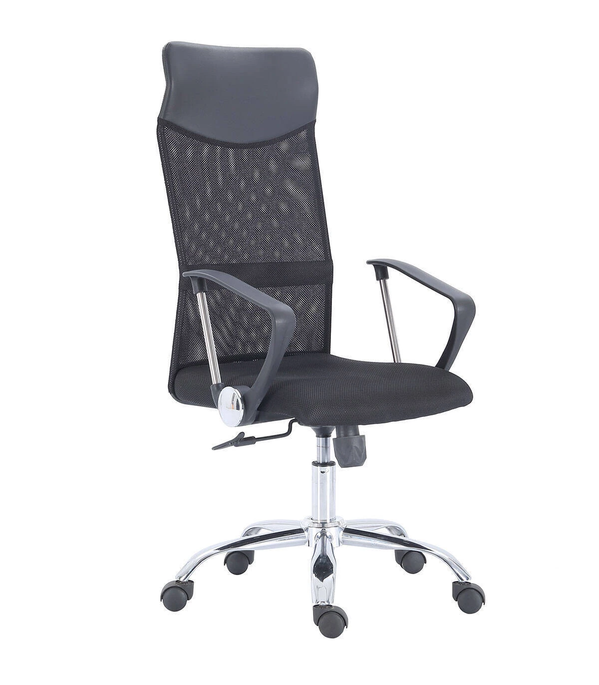 Un sillón de polipiel para oficina o despacho de diseño clásico